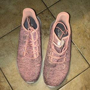 Adidas Tubular Shadows